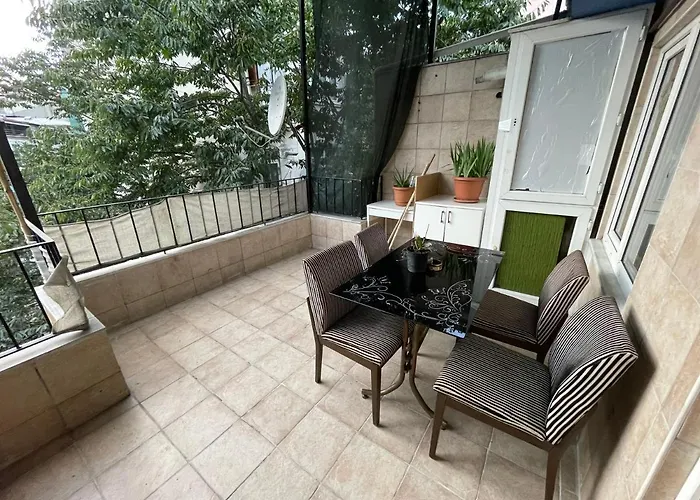 Lägenhet Double Teras In Center Istanbul